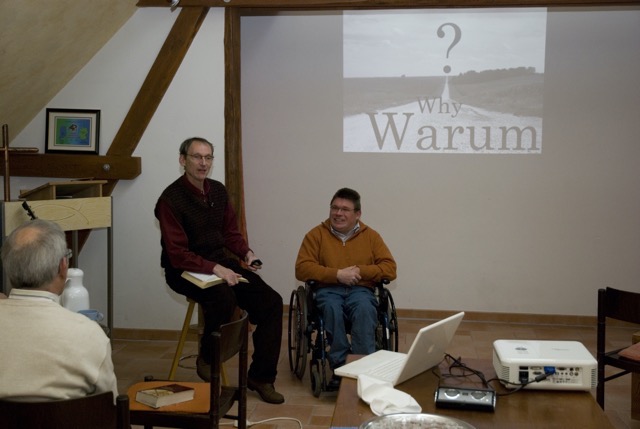 Günter explaining why he praises God for being in a wheelchair