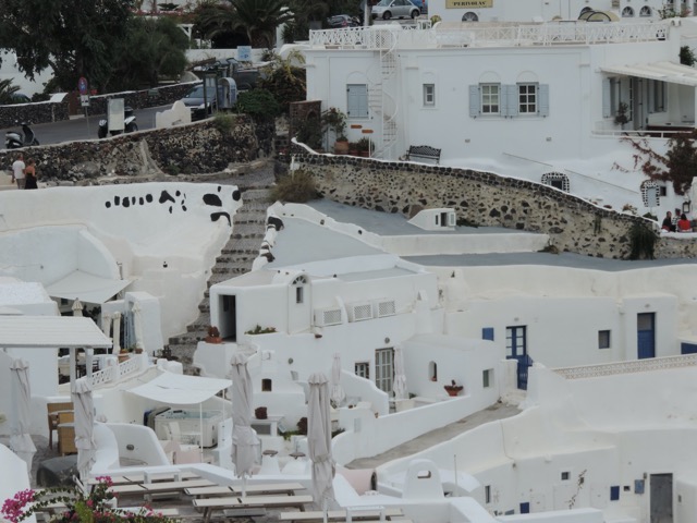 We were in a traditional cave house that the people dug in the cliffs