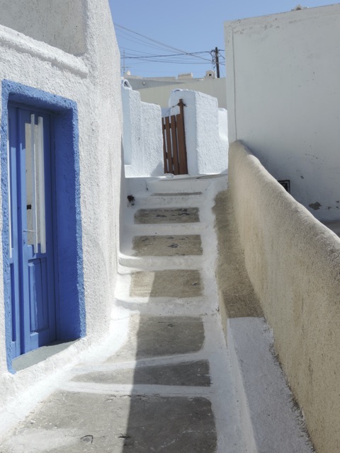 We enjoyed just wandering around the alleys and steps.