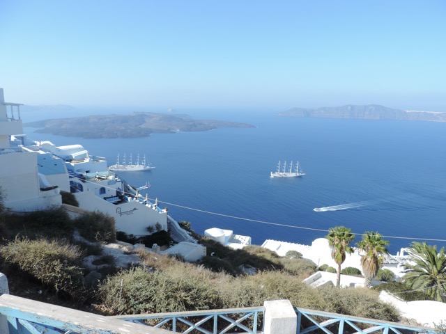 We started our hike by taking a bus to just outside the capital of Fira.