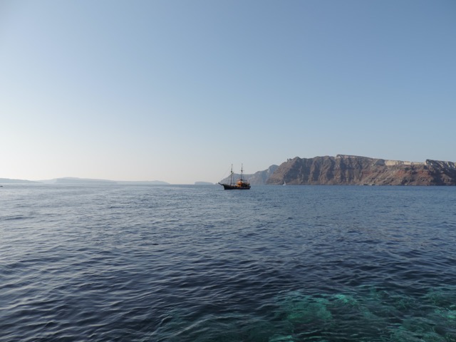 The excursion on our anniversary was with an old wooden boat.